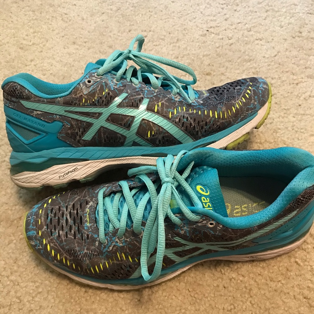ASICS Gel-Kayano